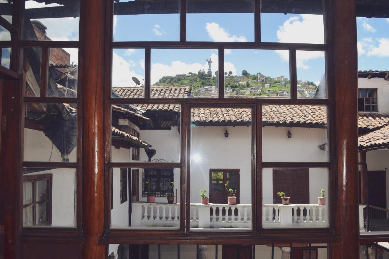 Traveler's House